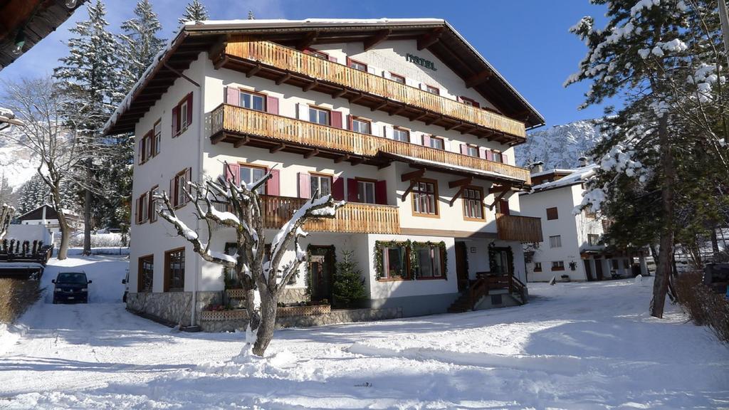 Hotel Bellaria - Кортина д'Ампецо Екстериор снимка